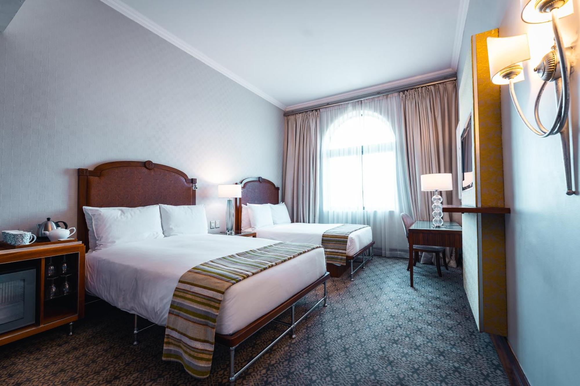 Pivot Hotel Montecasino Johannesburg Bagian luar foto