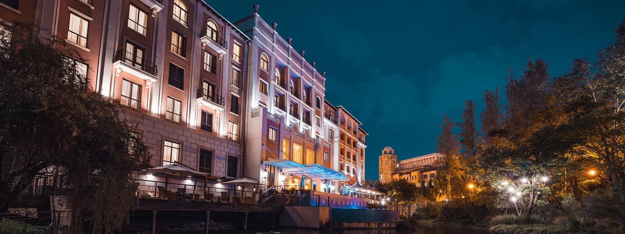 Pivot Hotel Montecasino Johannesburg Bagian luar foto
